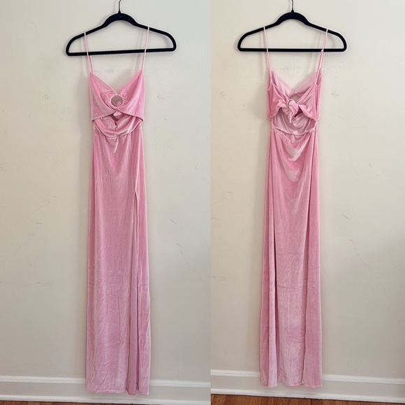 Lucy In The Sky | Mari Velvet Maxi Dress - Picture 2 of 7